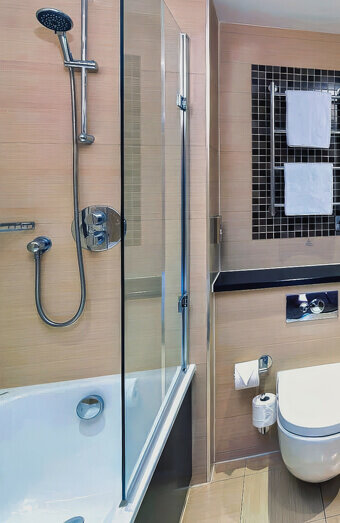 https://blockeddrainskoondoola.com.au/uploads/2025/07/blocked-shower-drains-26575.jpg